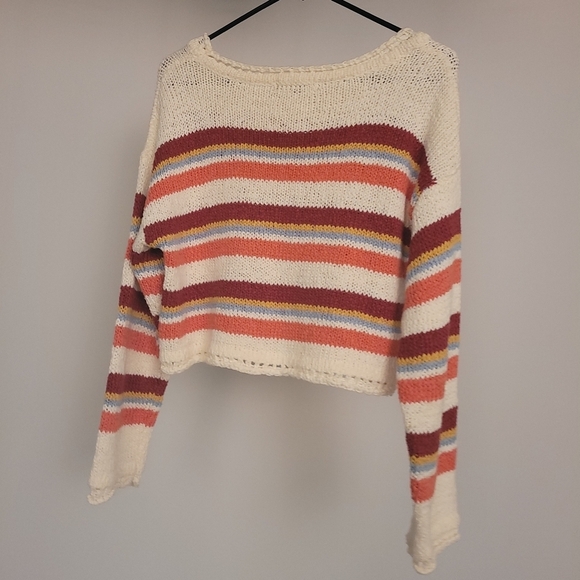 Forever‎ XII cropped sweater - Picture 3 of 3